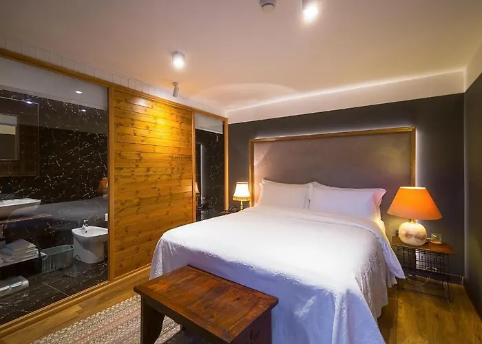 Hani I Pazarit Boutique