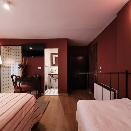 Hani I Pazarit Boutique Hotel 4*
