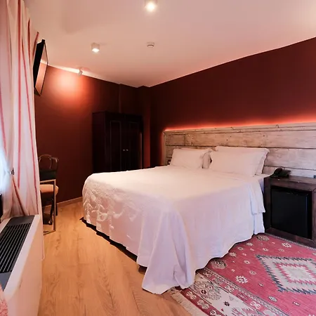 Hani I Pazarit Boutique Hotel Korce