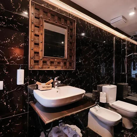 Hani I Pazarit Boutique Hotel 4*
