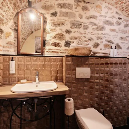 Hani I Pazarit Boutique 4* Korce