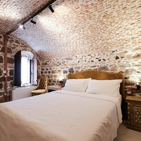 Hani I Pazarit Boutique Hotel Korce