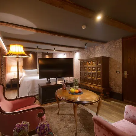 Hotel Hani I Pazarit Boutique 4*