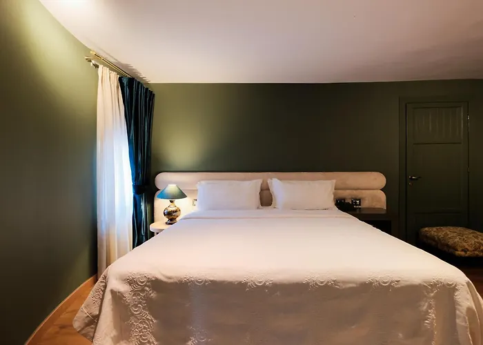 Hani I Pazarit Boutique Корча